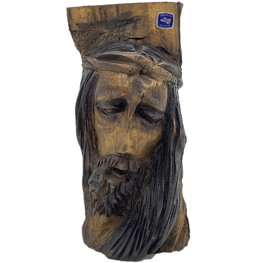 Jesucristo Carved Tronco