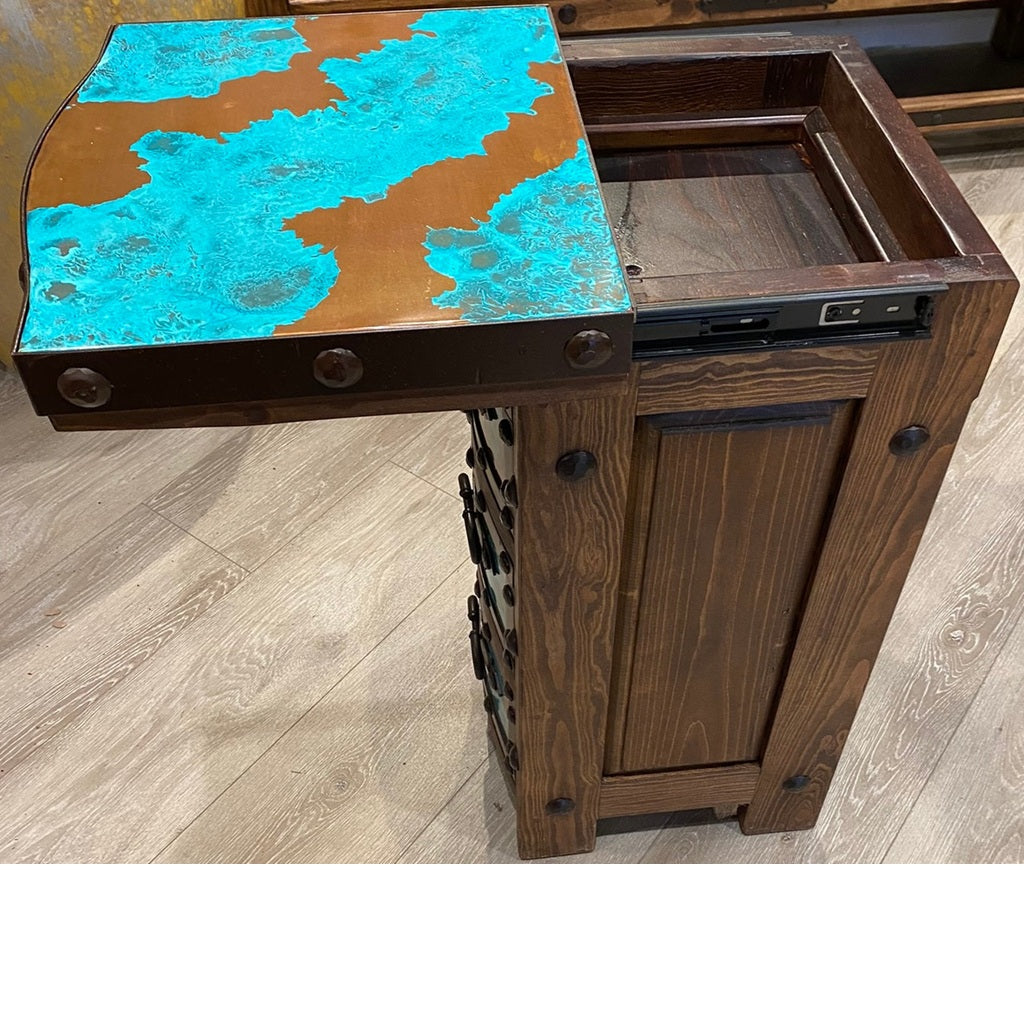 Curvo Nightstand w/ Turquoise Copper