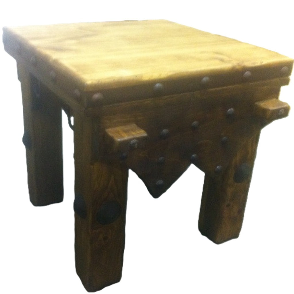 Remaches End Table
