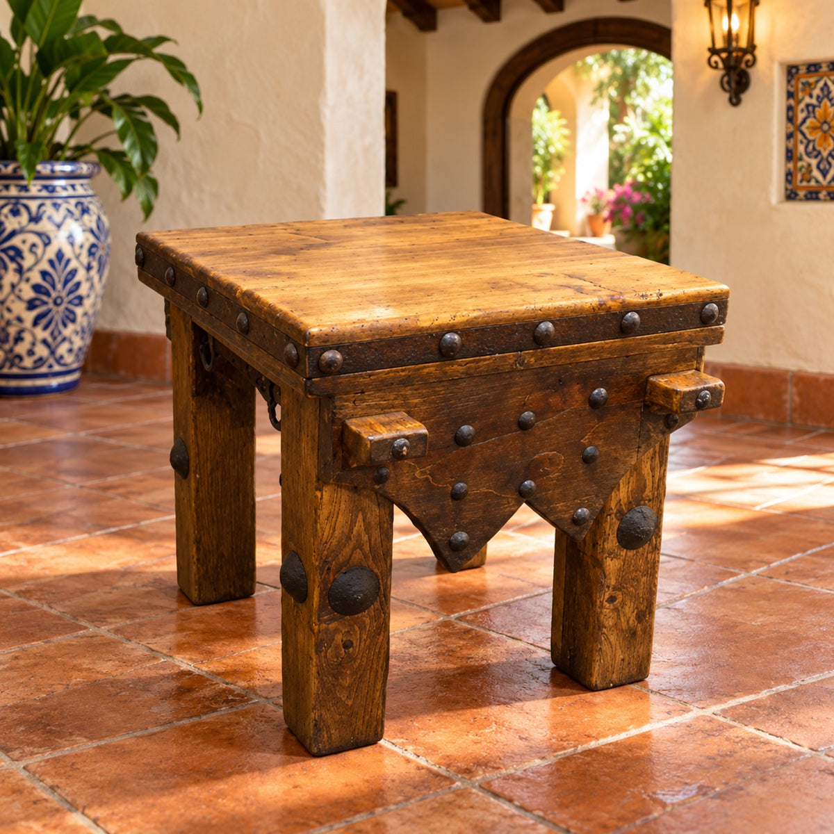 Remaches End Table
